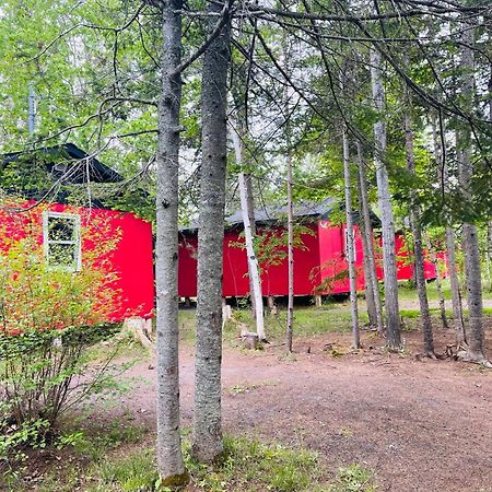 Forest & Lake Pei Cottages Murray Harbour Exterior photo